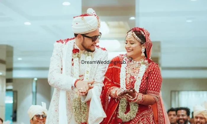 Real Studio  Saral Service Point